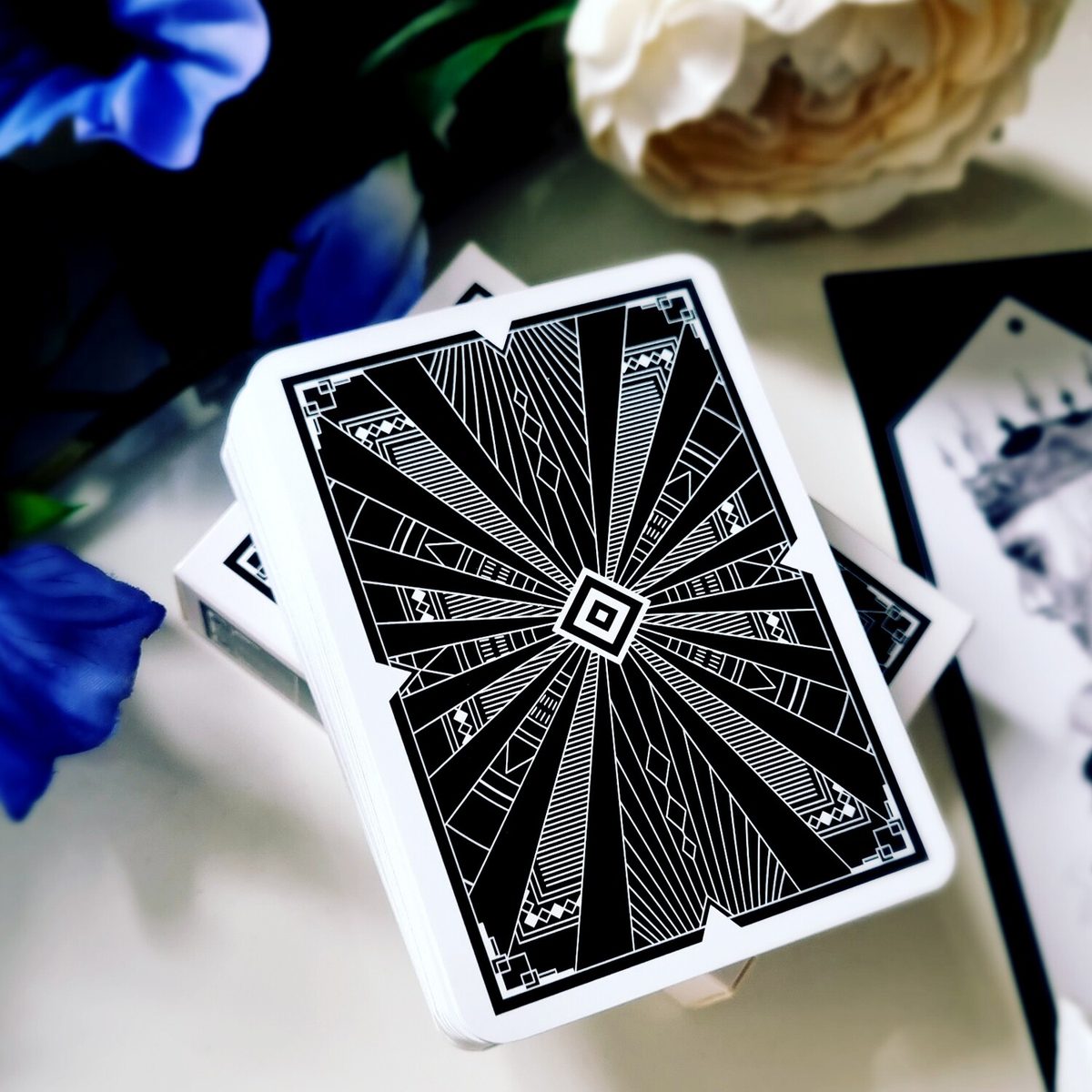 Light Hunters Playing Cards